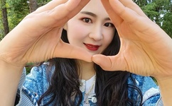 粗大的内捧猛烈进出少妇在线播放